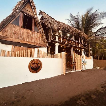 Bed and Breakfast Mi Casa En La Playa Escuintla Exterior foto