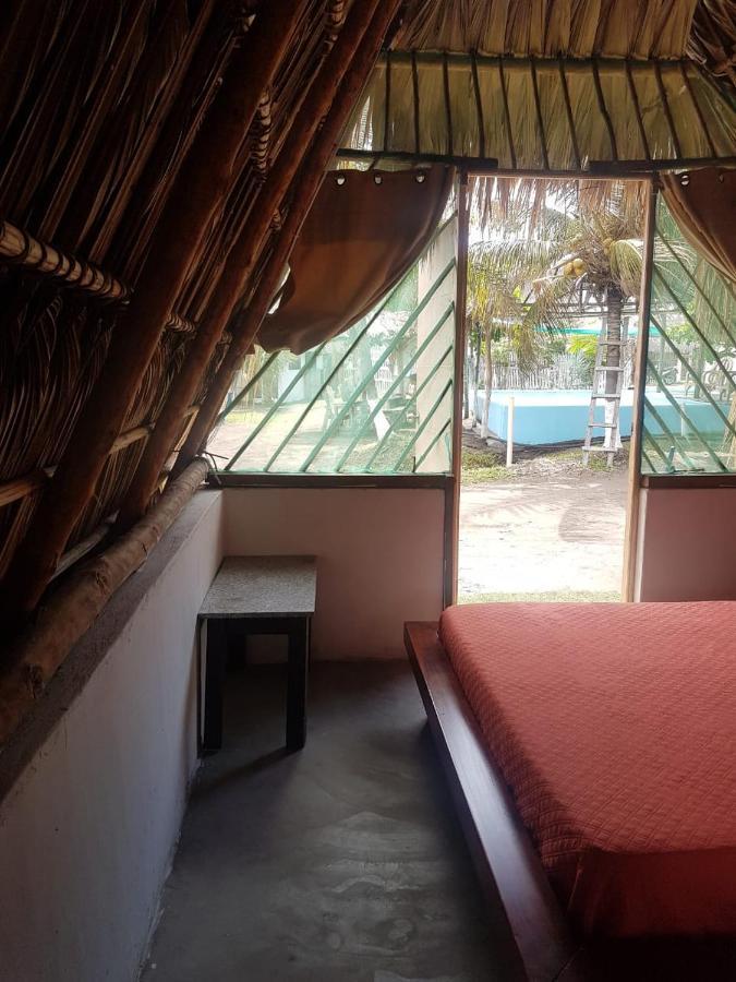 Bed and Breakfast Mi Casa En La Playa Escuintla Exterior foto